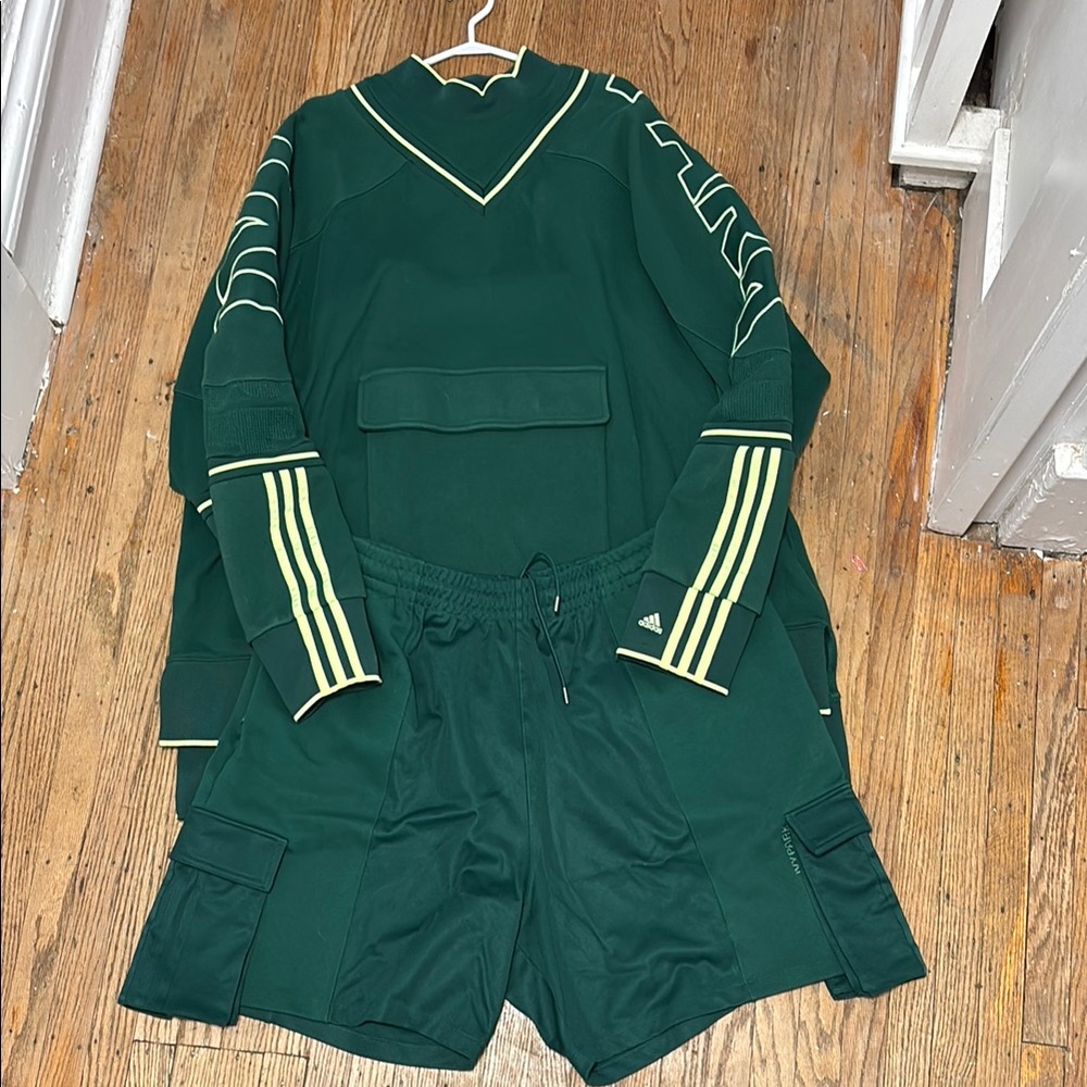 Adidas X Ivy Park Set. Size XL. Great condition